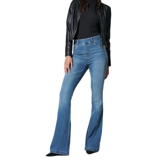Spanx EveryWear Flare Jeans, size S/P, Vintage Indigo, Denim Cotton Blend, NWT - Picture 2 of 16